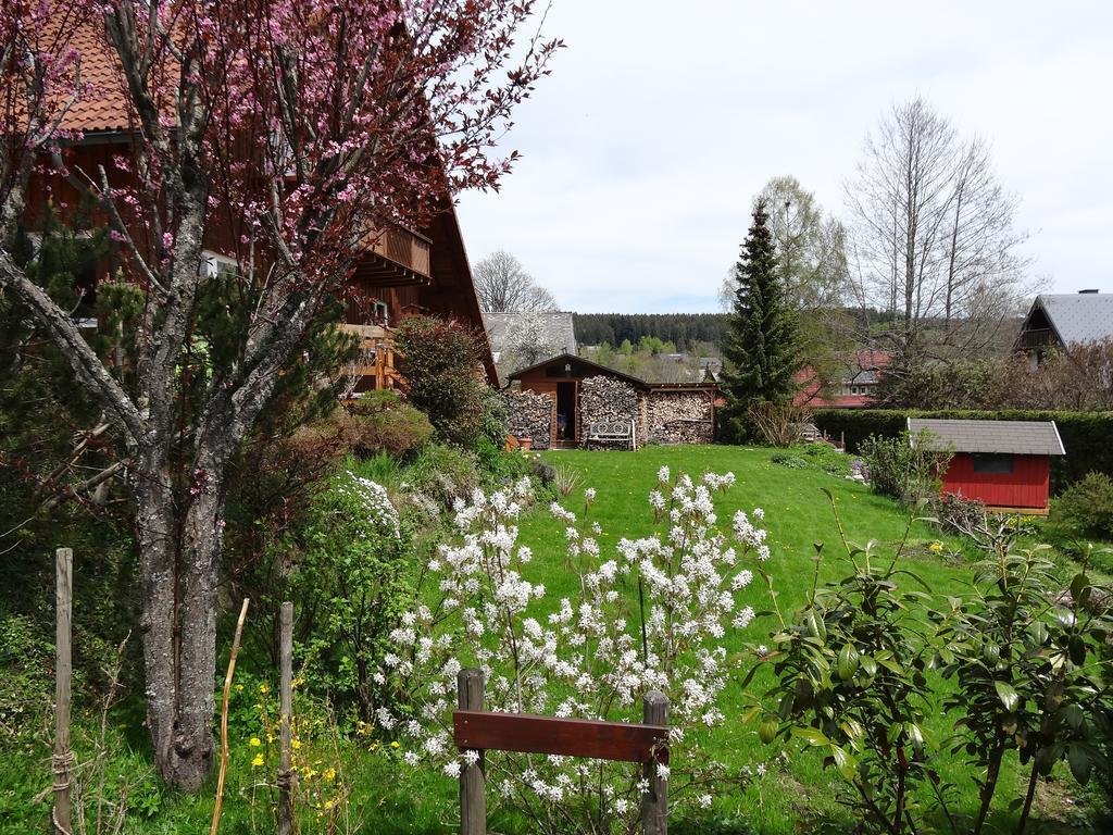 Ferienwohnung Mattenweg 1A Hinterzarten Luaran gambar